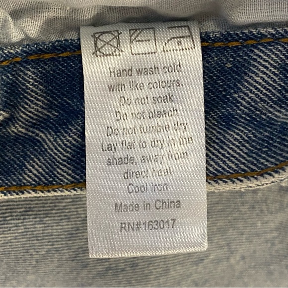 LIONESS Womens Light Wash Denim Straight Leg High Waist Hem Split Jeans Size XS - Picture 6 of 6